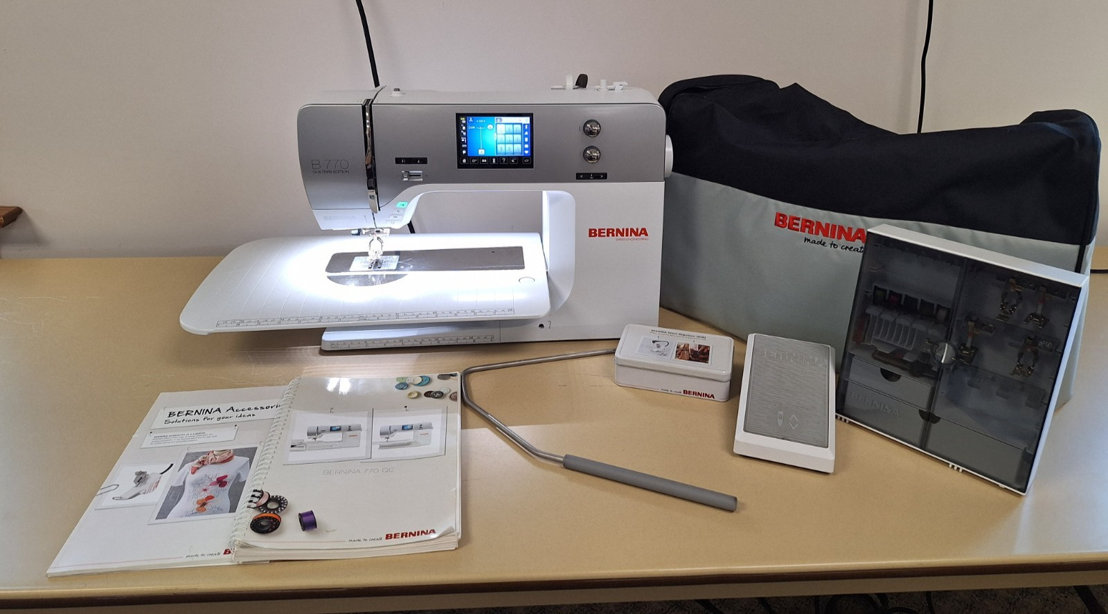 Bernina 770 QE Sewing Machine; Preowned; Excellent Condition