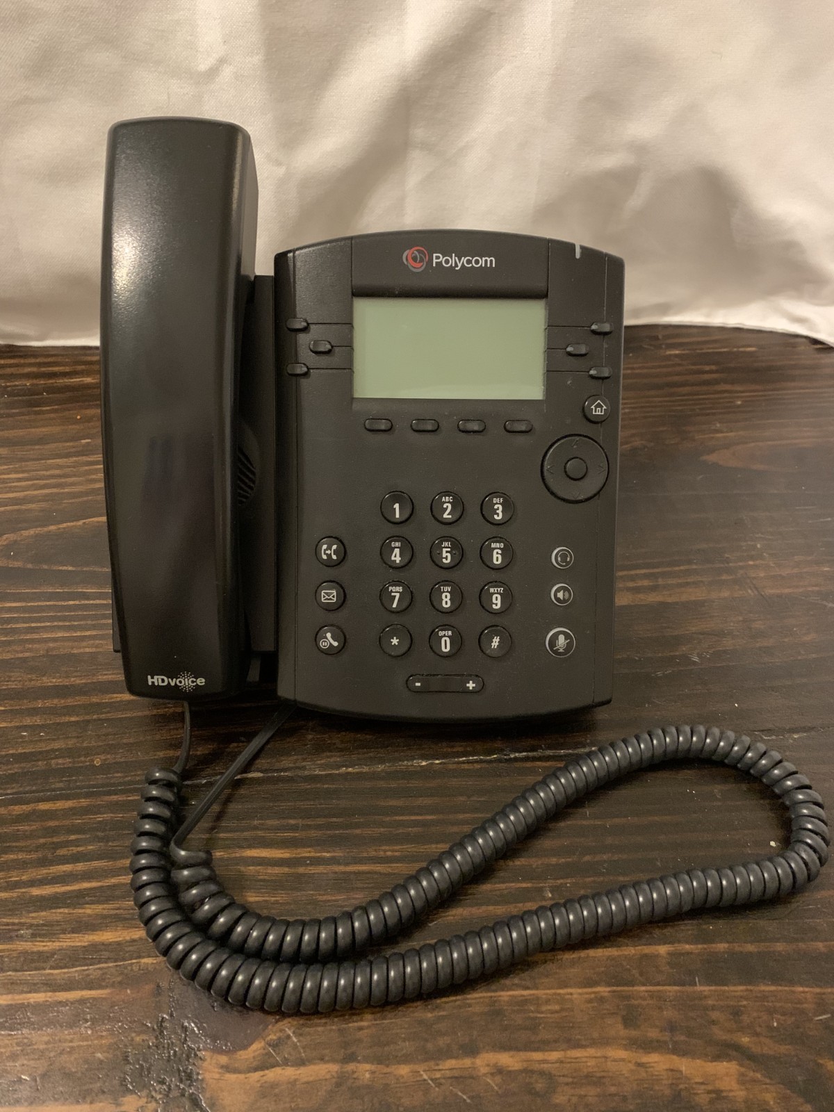 Polycom VVX 311 Desktop Phone - Used - Tested and Very Clean POE phone