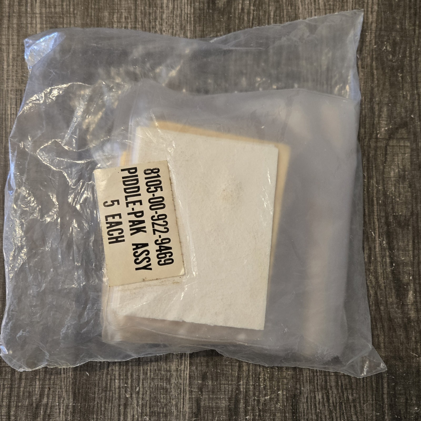 8105-00-922-9469 Piddle-Pak ASSY Flight Crew Relief Pack of 5