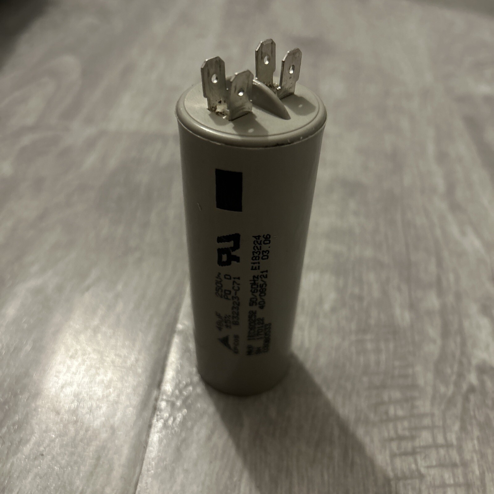 Motor Starting Capacitor 48 MFD 250V 030B0533