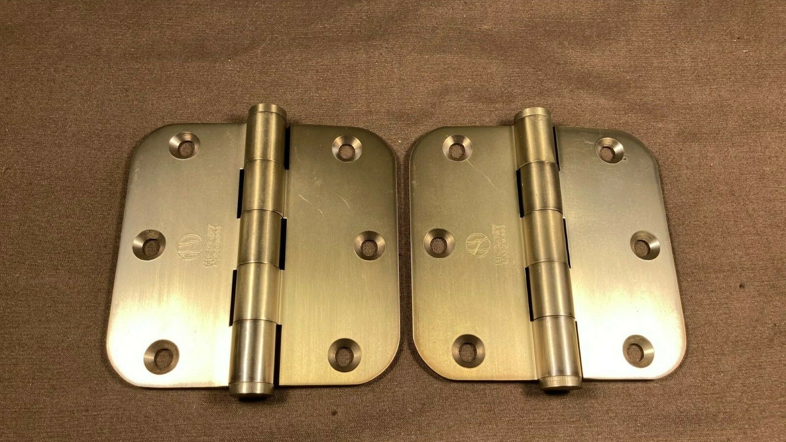 Pair Hickory Solid Brass 3.5 x 3.5" Radius Corner Door Hinge Winchester Brass