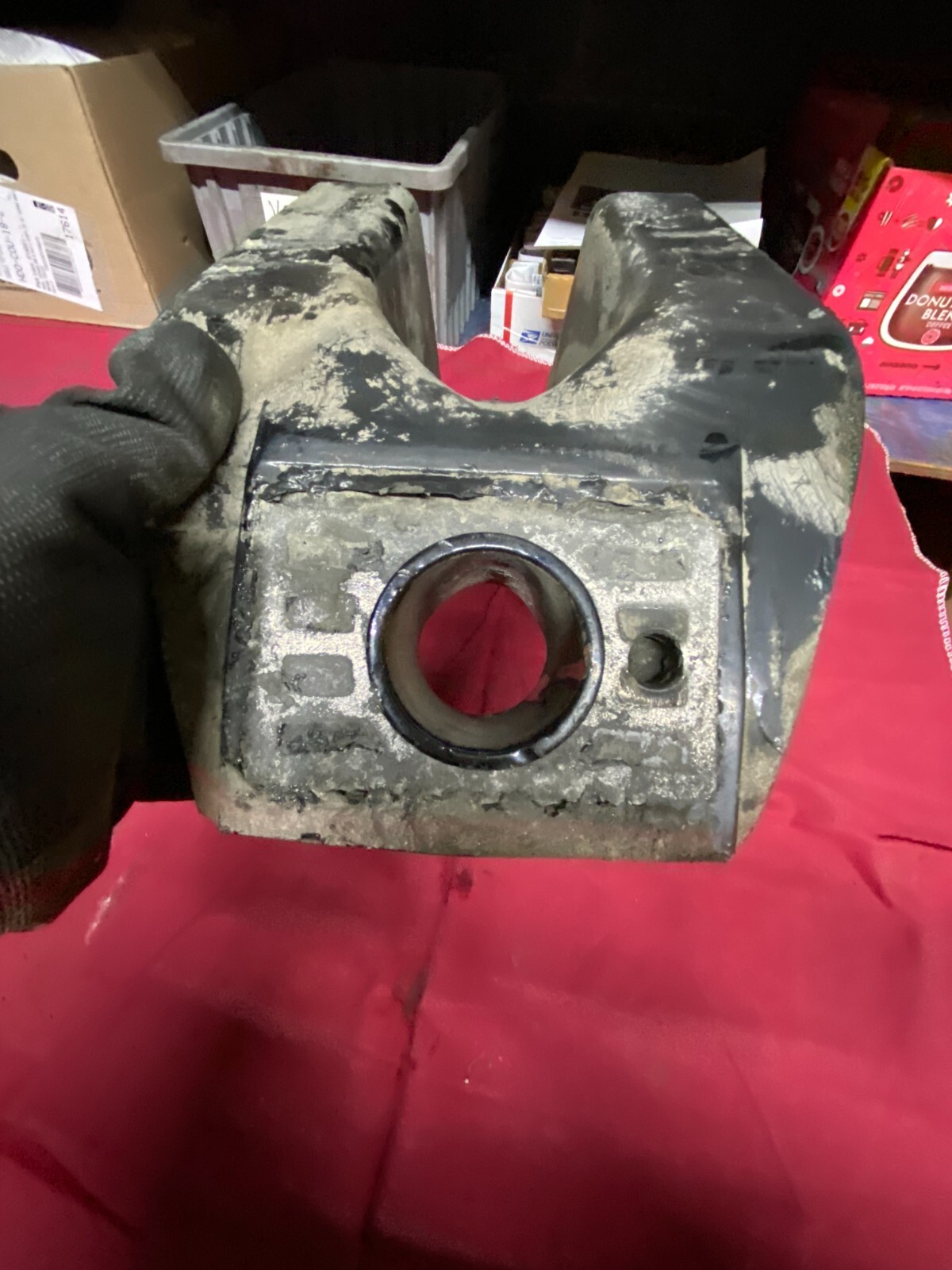 KENWORTH oem CAB SUSPENSION ,MOUNT, BRACKET K235-1818 FRONT