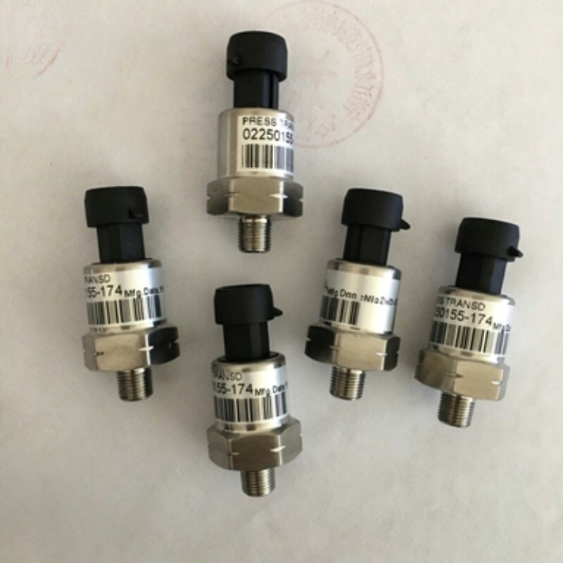 1pc new 02250155-174 pressure sensor