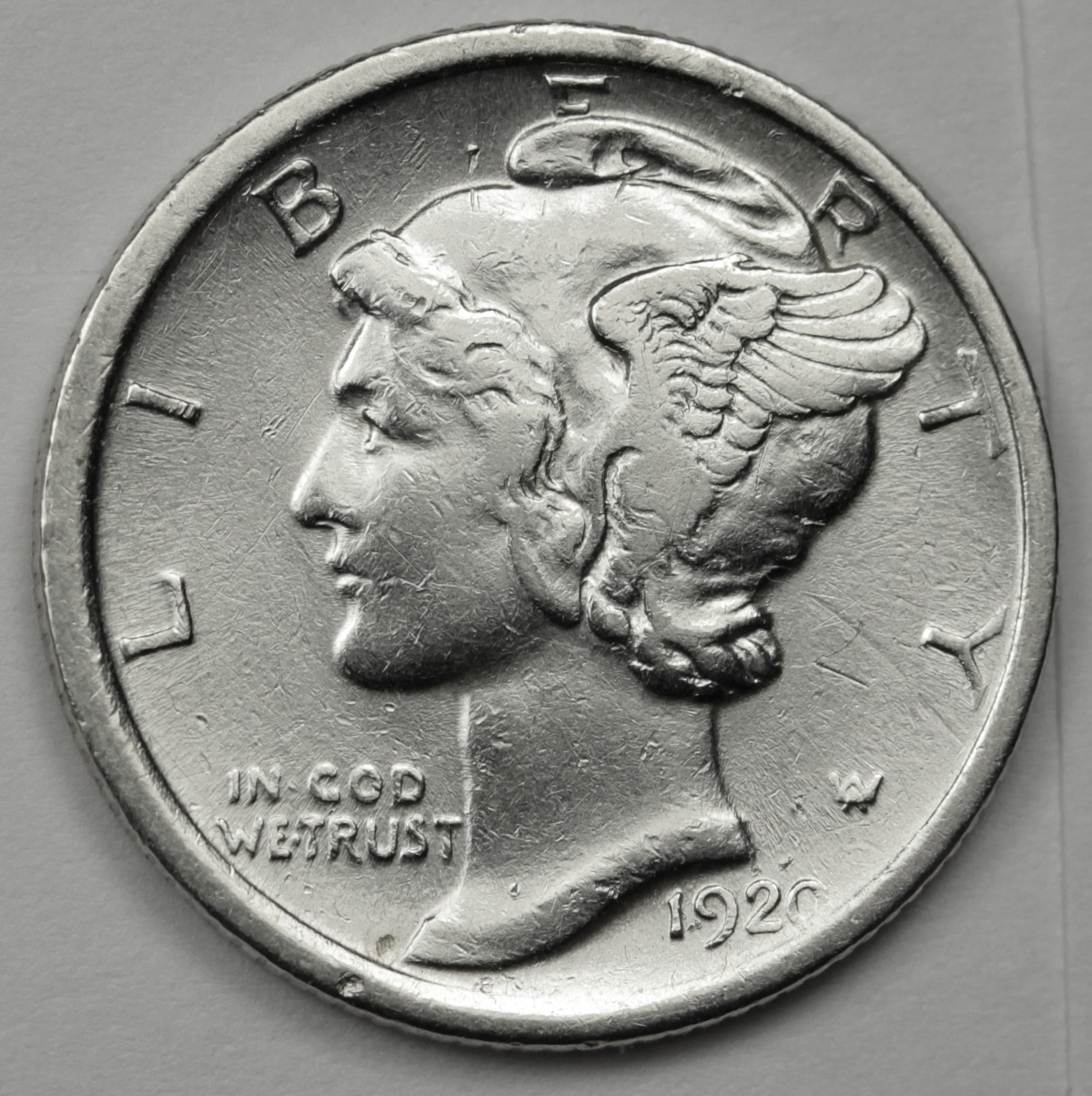 1920-p Mercury Head Dime.  High Grade.  88317    (Inventory A)