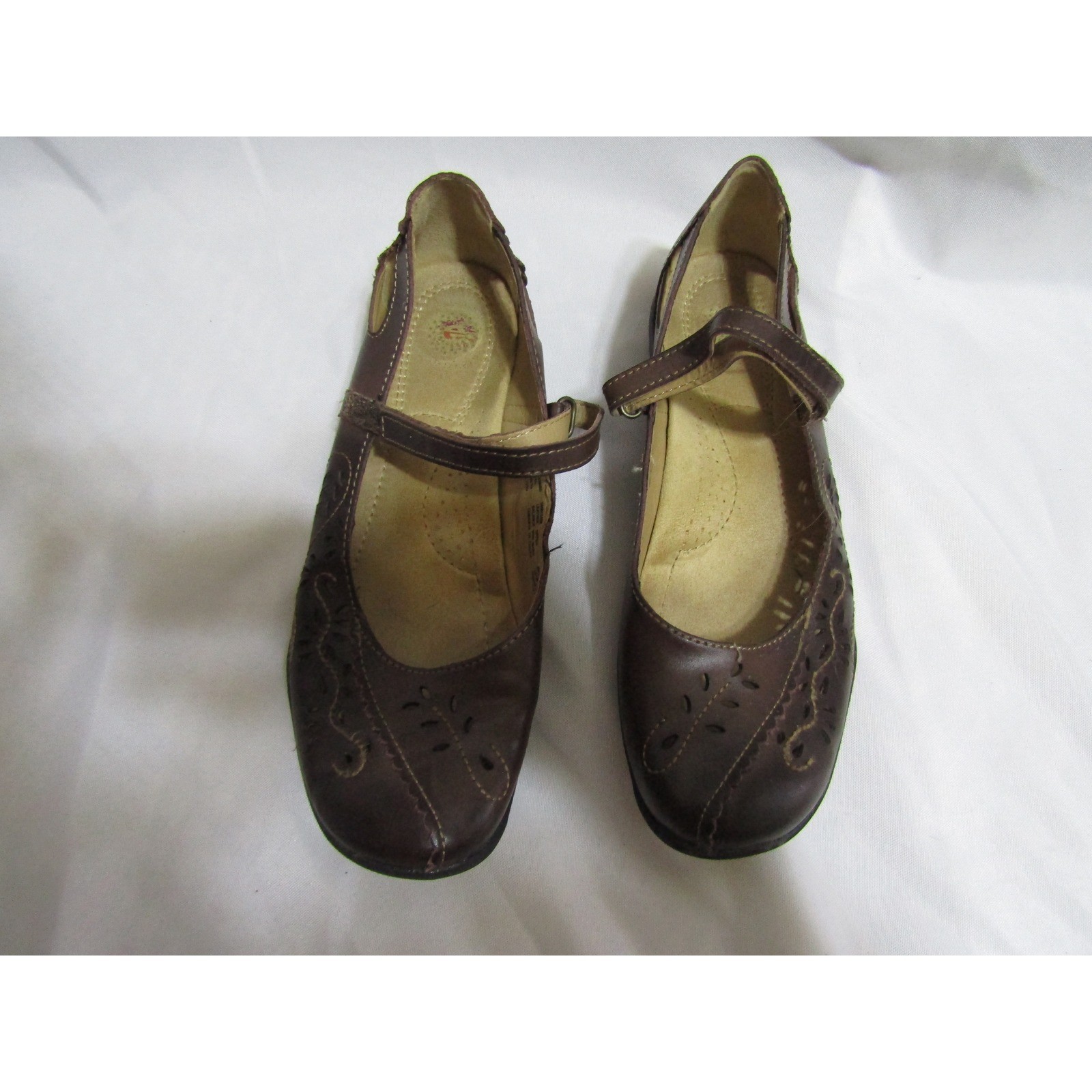 Earth Spirit Mary Jane Shoes Womens 8.5 Brown Leather Laser Cut Comfort Academia