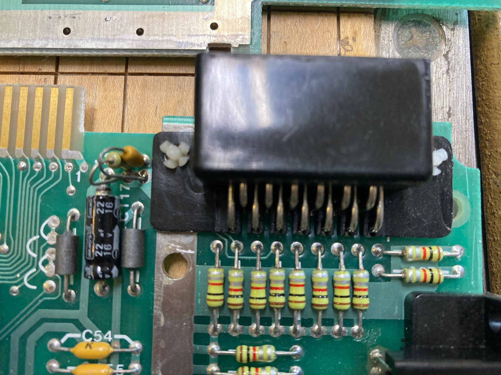 RF Modulator for Atari 800XL/600XL Removed from computer