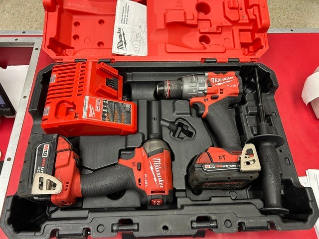 Milwaukee 3699-22 M18 FUEL 2-Tool Combo Kit (Impact Driver & Hammer Drill)