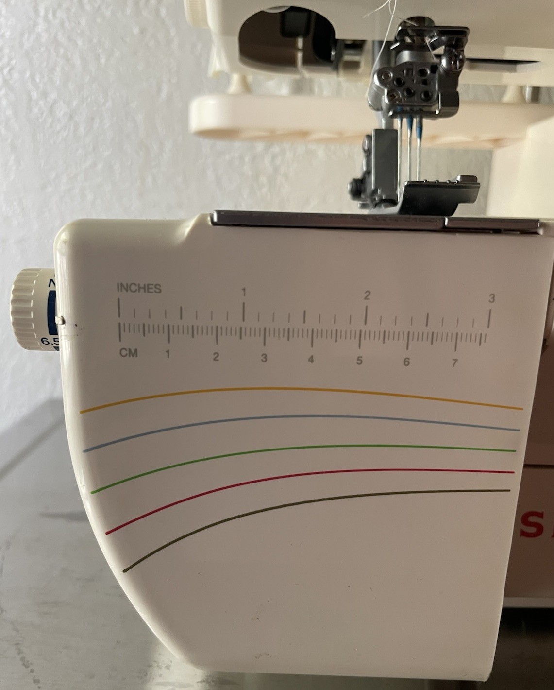 Singer Sewing Machine 14T968DC Professional 5 Serger Beautiful Machine!