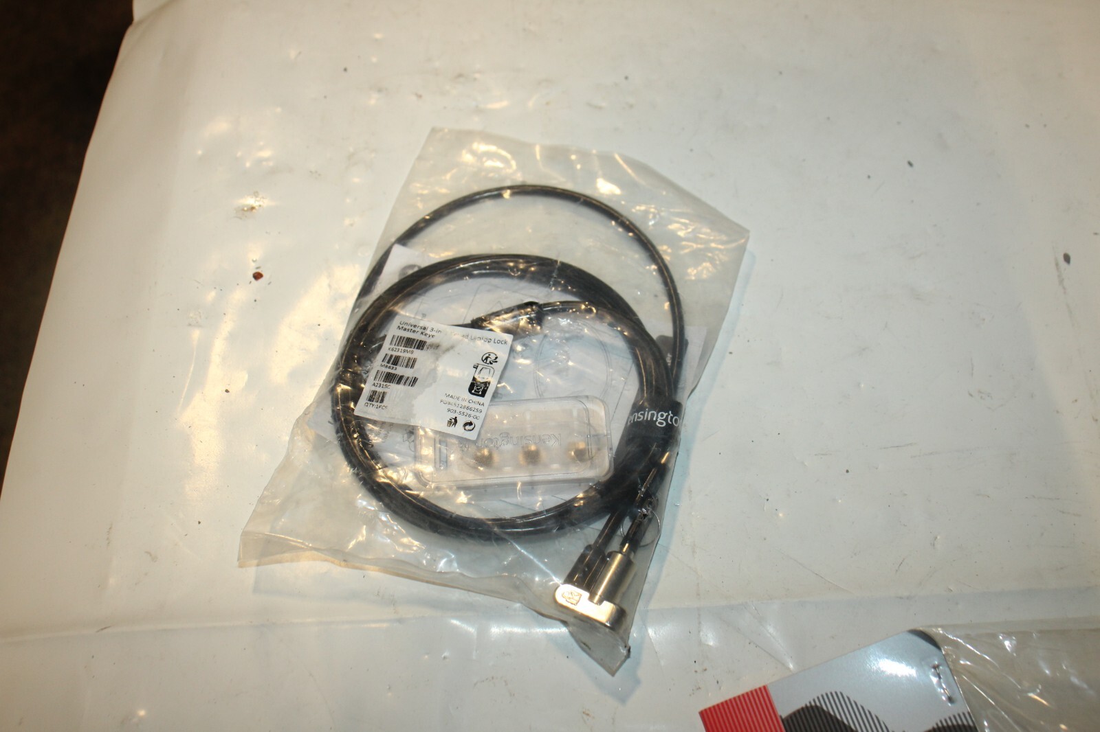 Kensington 3in 1 Keyed Laptop Lock K62319MB