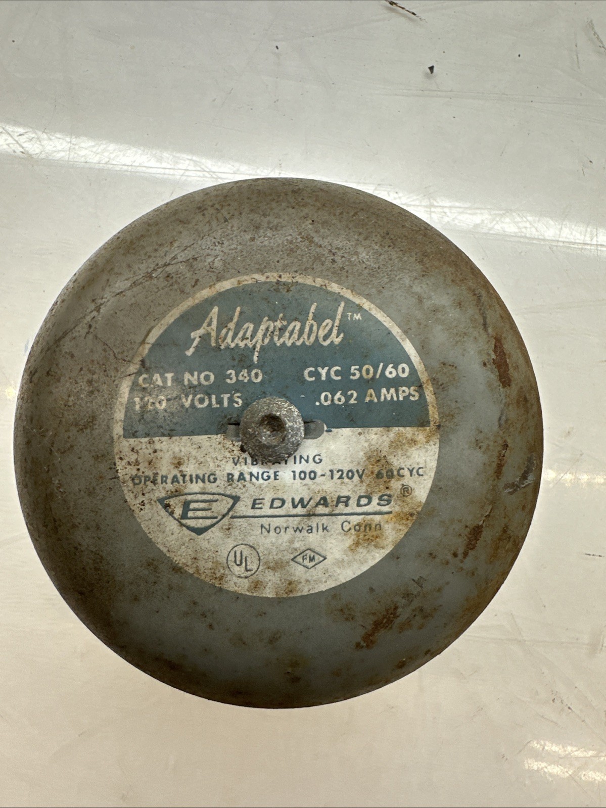 EDWARDS ADAPTABEL Cat# 340 50/60 Hz Volt 120 .062 AMP BELL Electric