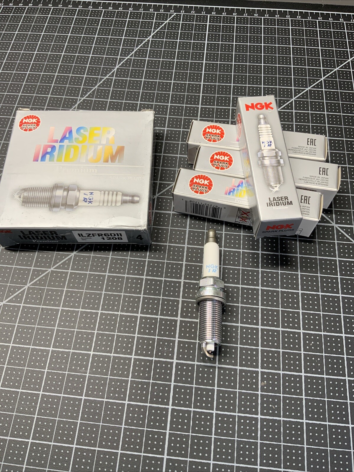 NGK Laser Iridium Spark Plug Nickel Core Tip 0.044in ILZFR6D11 1208
