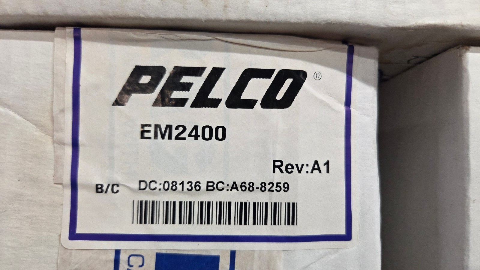 Pelco EM2400 Camera Bracket with swivel