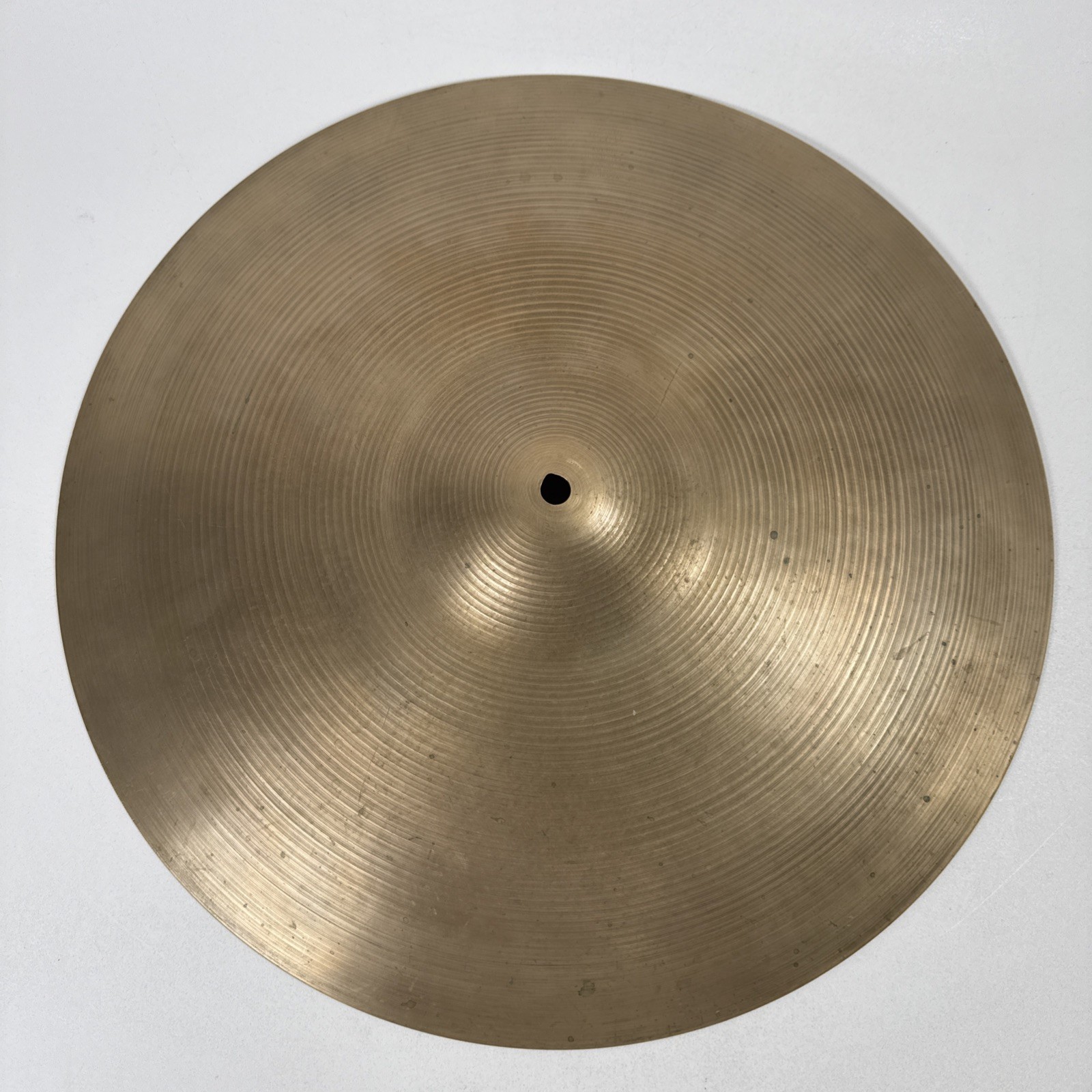 1970s Avedis Zildjian 18” Crash Ride 2076g Cracked Bell Keyhole READ