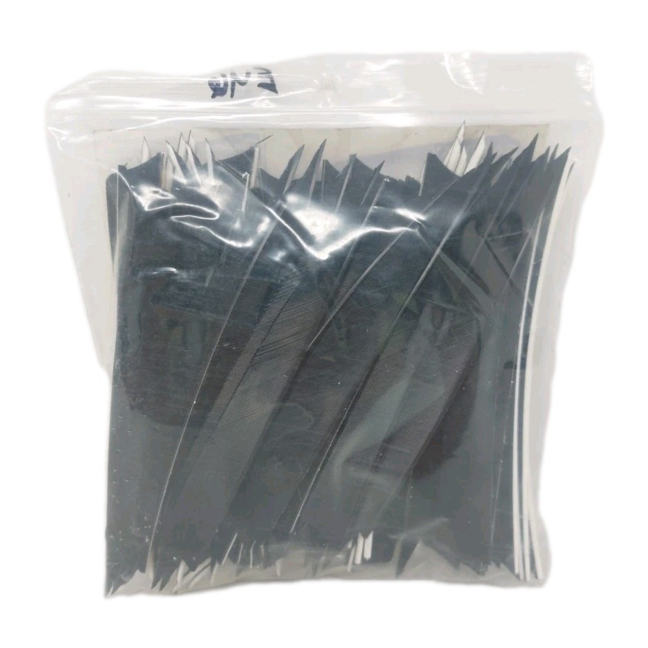 73 Count Gateway Archery Arrow Feathers 5" Right Wing: Shield Jet Black