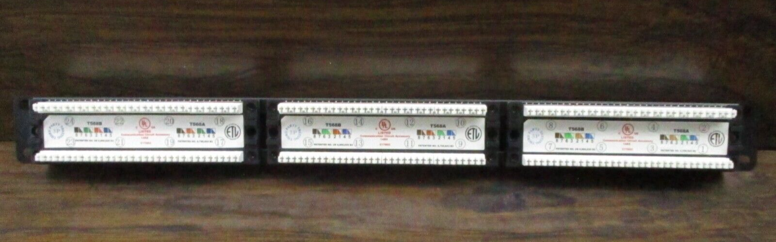 OPEN BOX Navilite Cat.5e Patch Panel 24 Ports Black Unshielded
