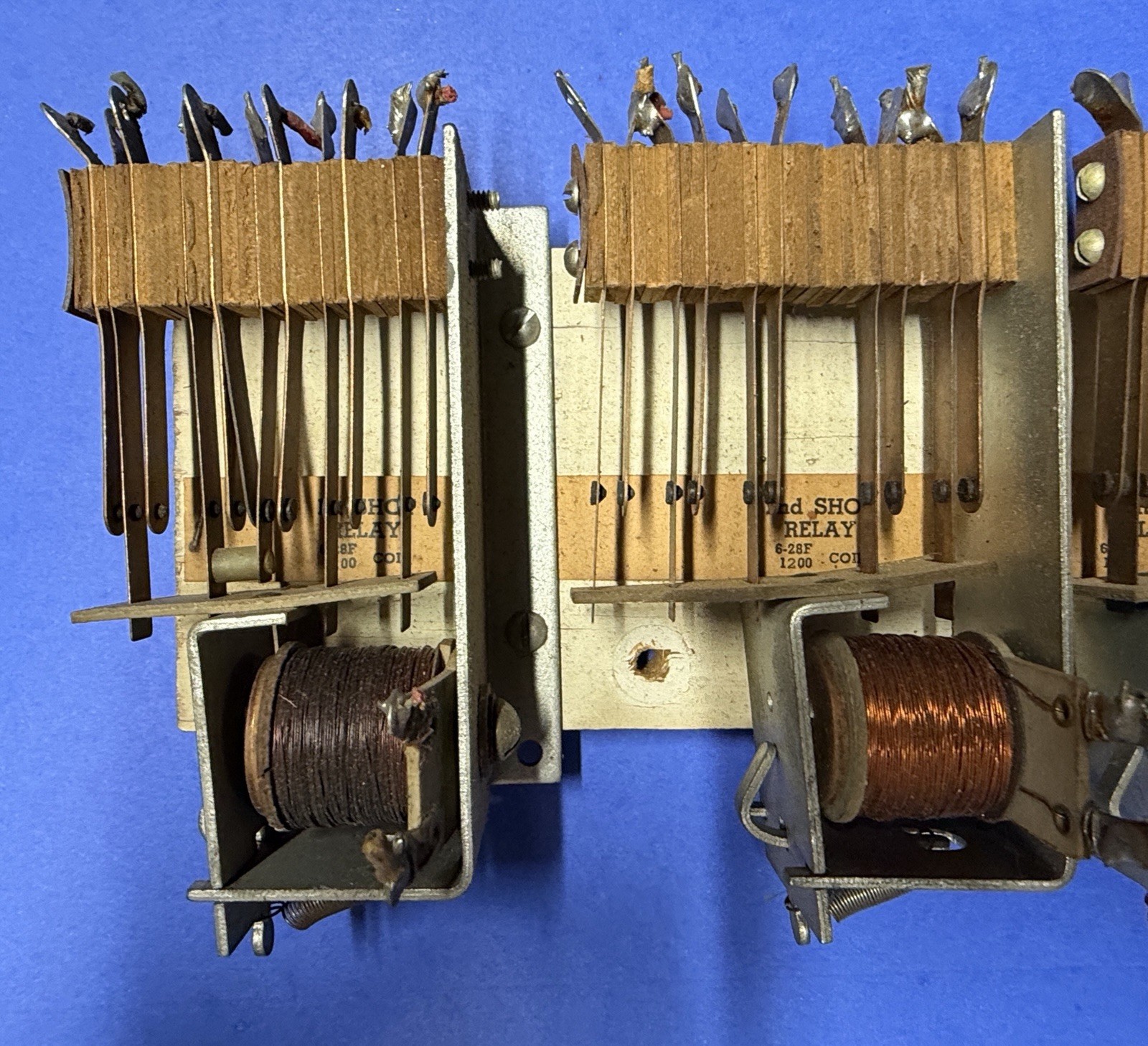 United Shuffle Alley Relay With 6-28F 1200 Coil