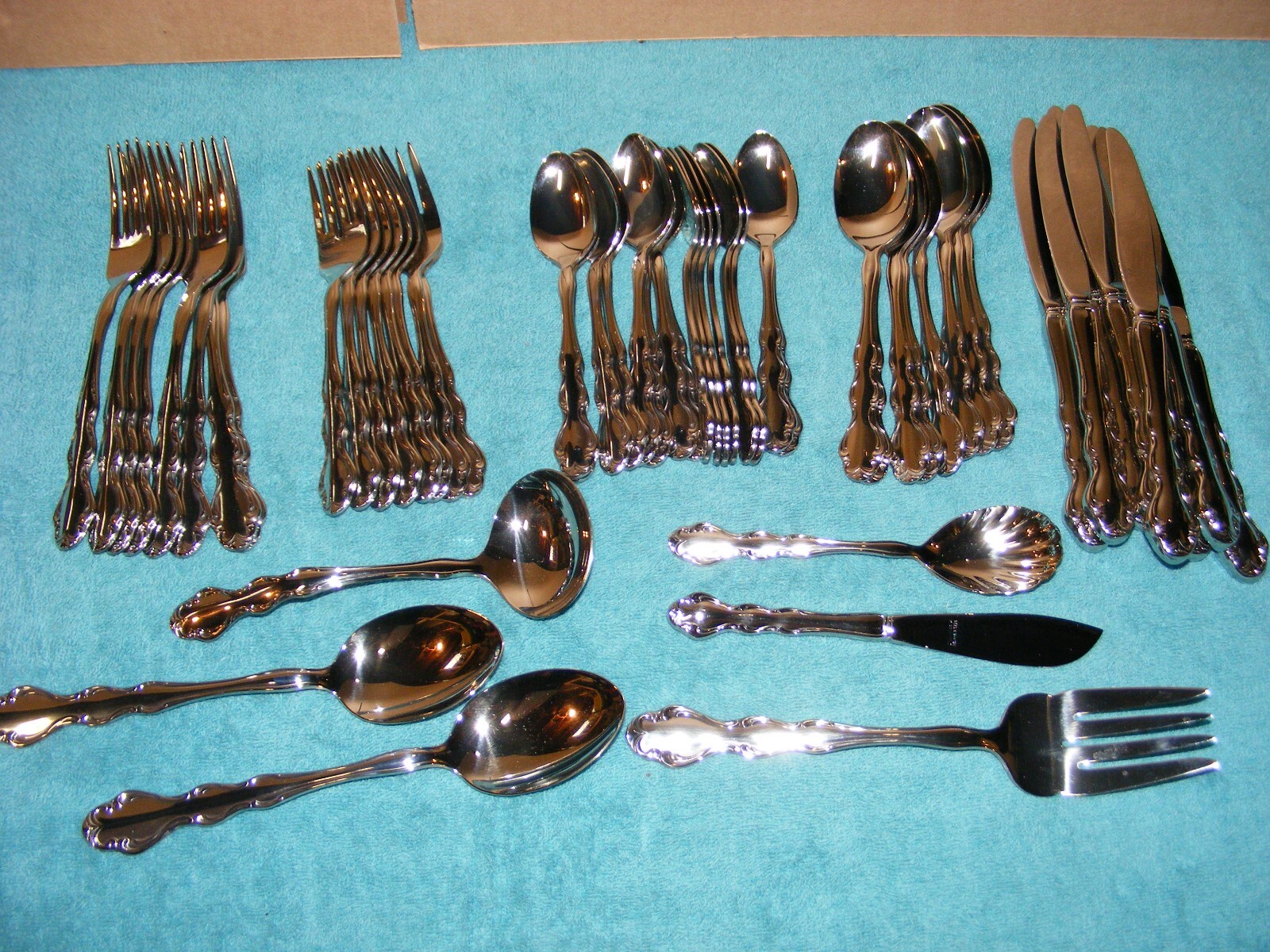Reed & Barton  Regency   Service for 8 / +8 tea +6 host = 54 pcs Free S/H