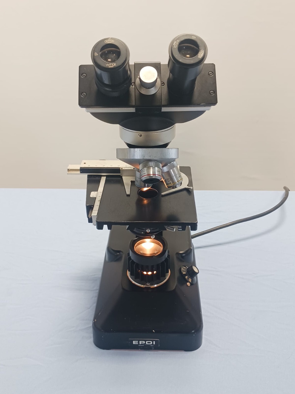Nikon EPOI Microscope w/ 4X, 10X, 40X Objectives & Olympus Bi WF10X Eyepieces
