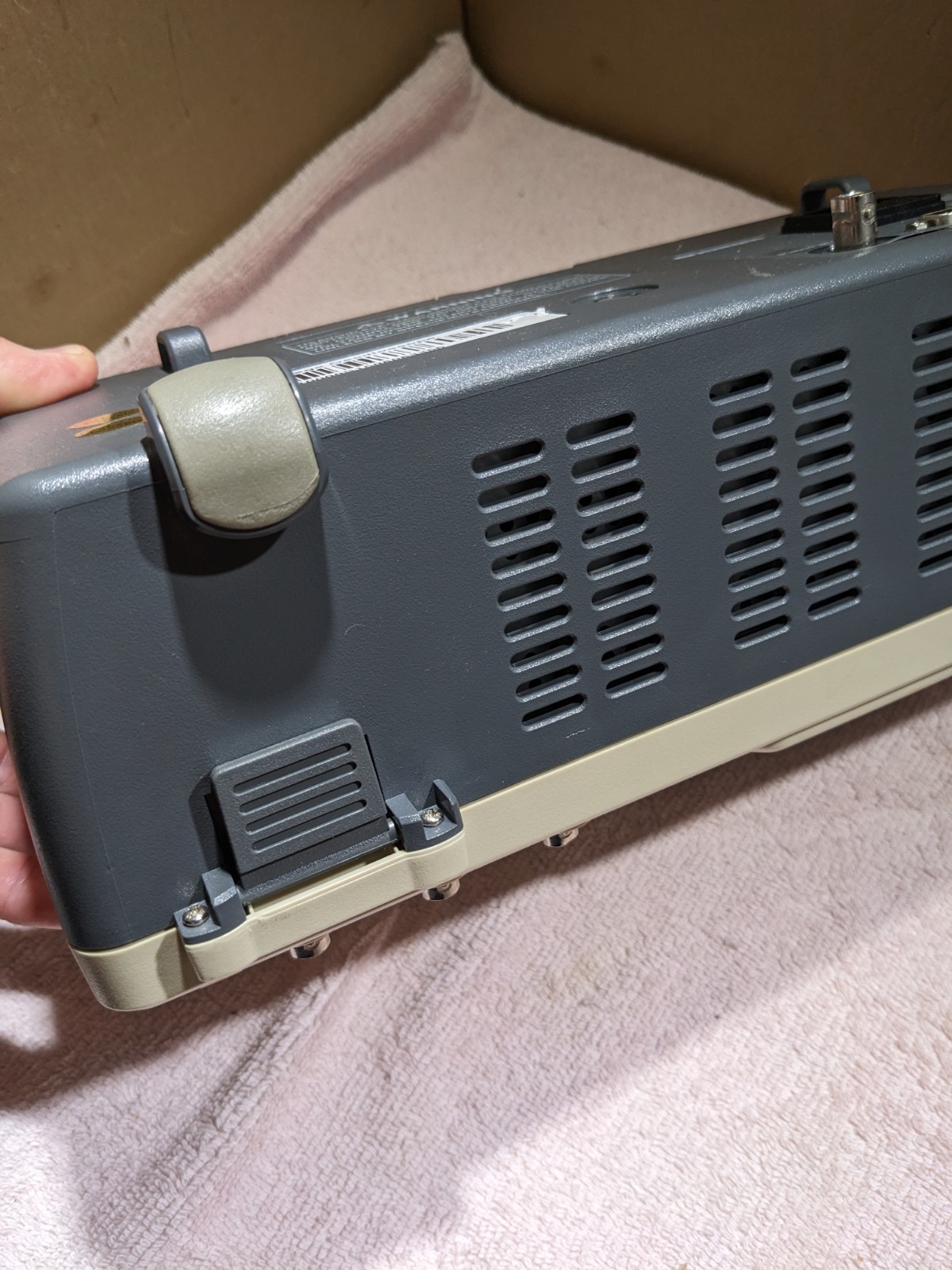 Gratten GA1102CAL Digital Storage Oscilloscope - Tested Working