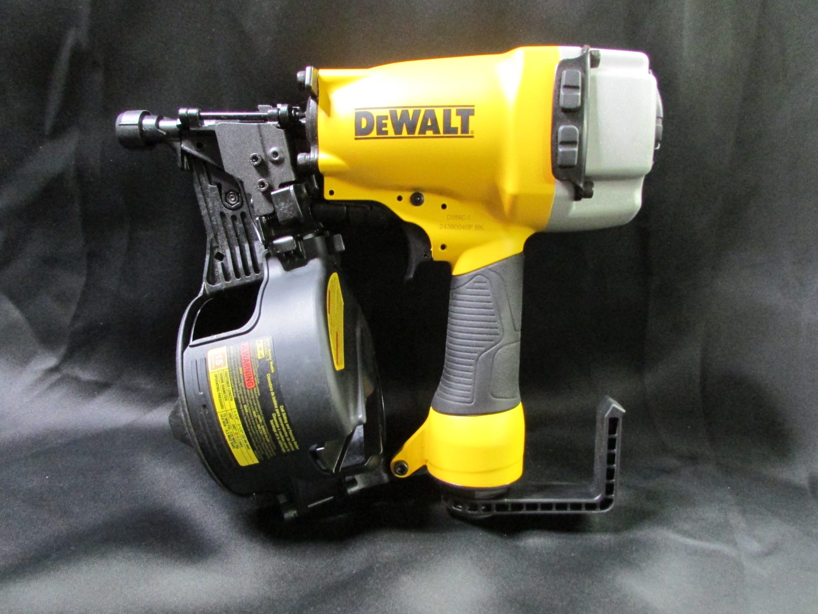 DEWALT Pneumatic 15 Degree Coil Siding and Fencing Nailer DW66C-1 (TOOL ONLY)