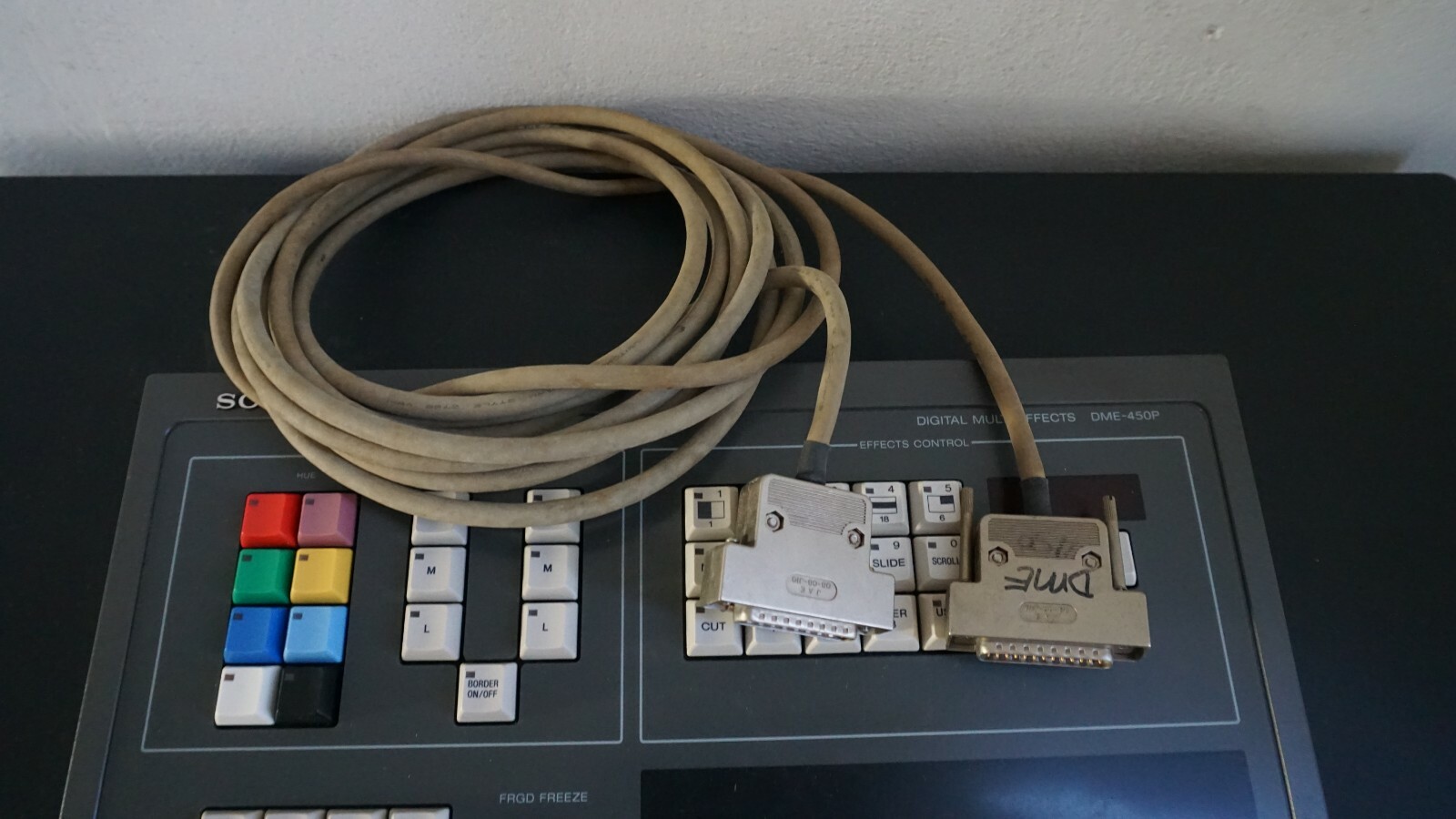 Sony DME-450 digital multi effect control panel with cable