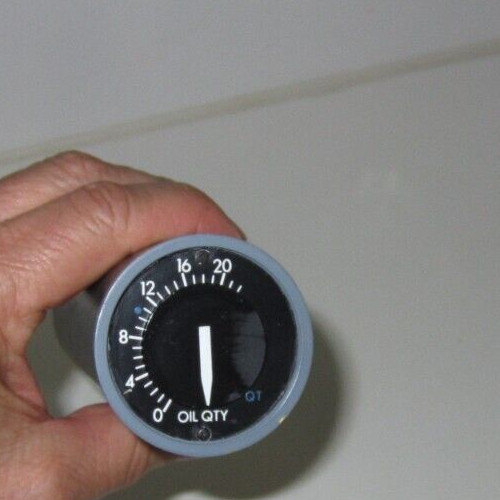 AIRCRAFT INDICATOR DOUGLAS DC 8, 9, 10 IND OIL QUANTITY GE P/N 8DJ172LWR1