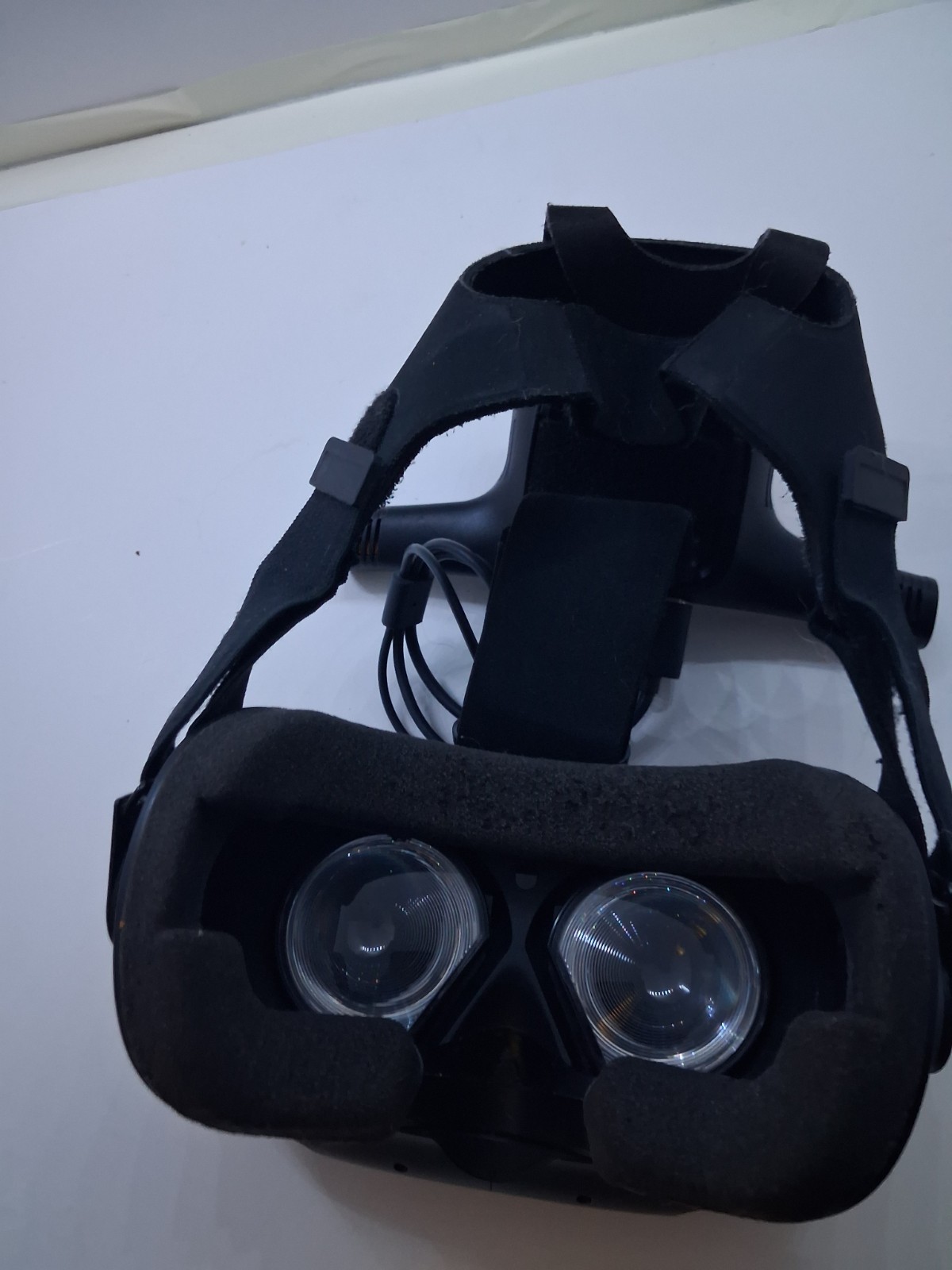 HTC Vive (First Gen)-All Parts Included Missing link box. Read Description