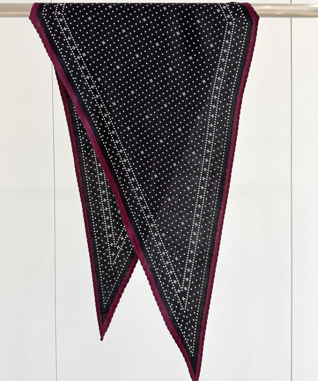 70% Cashmere 30% Silk Scarf 140X43cm Neckerchief totem Print Shawl Bandana Wrap
