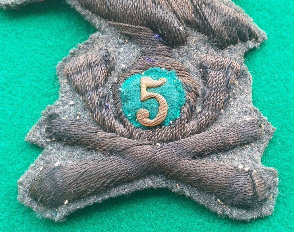Italian Royal Army WW2 5th Alpini Rgt hat badge Russian Front 1942/43 original