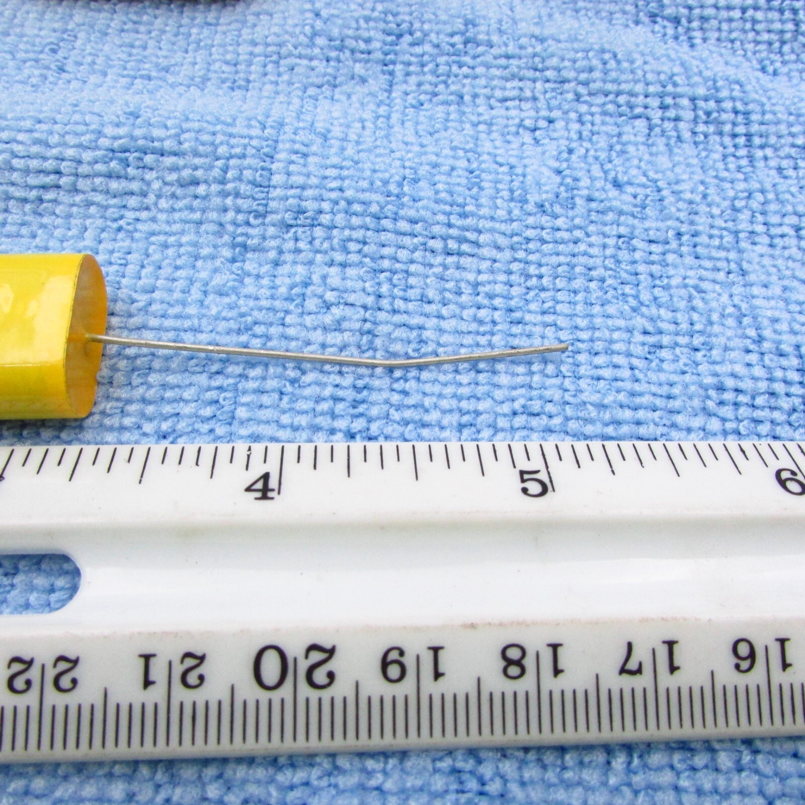 Qty (2) 3.5uF 250V Electrolytic Polyester Film Speaker Crossover Axial Capacitor