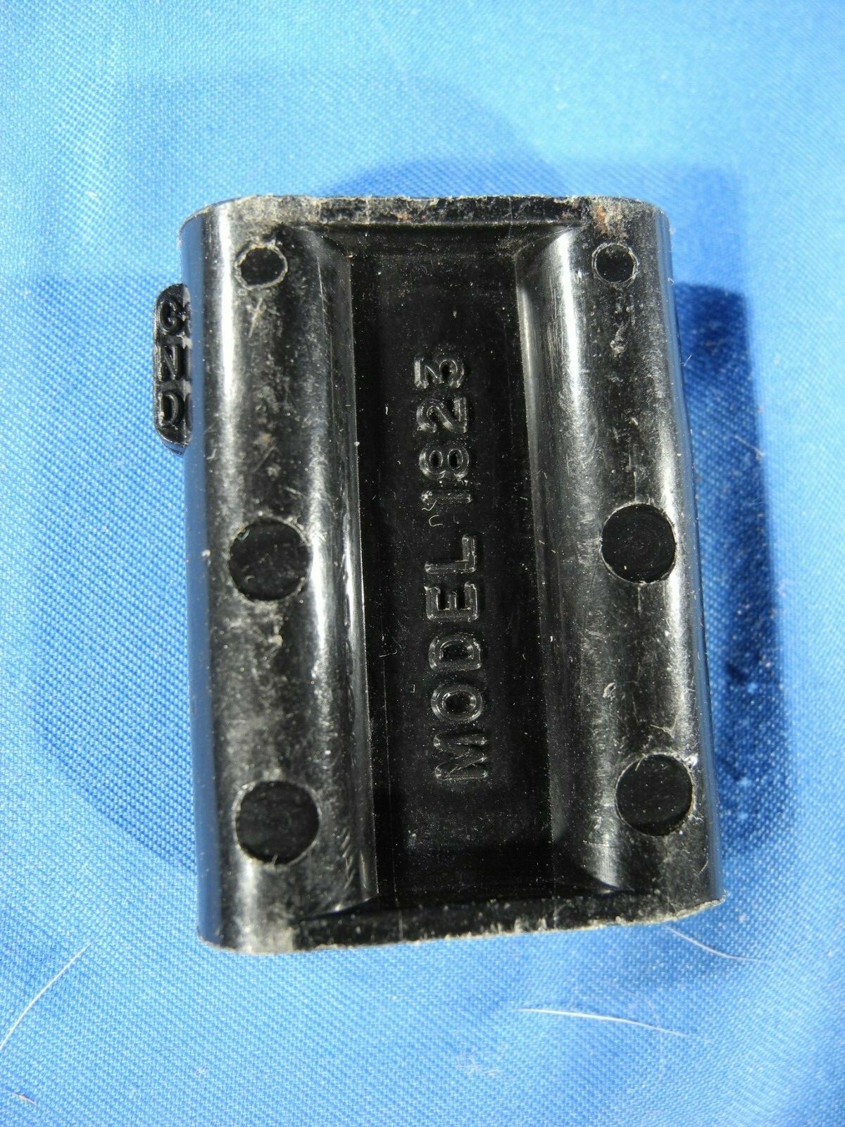 Pomona 1823-0 1823 Double Banana Splice, Black (FREE & FAST SHIPPING!)