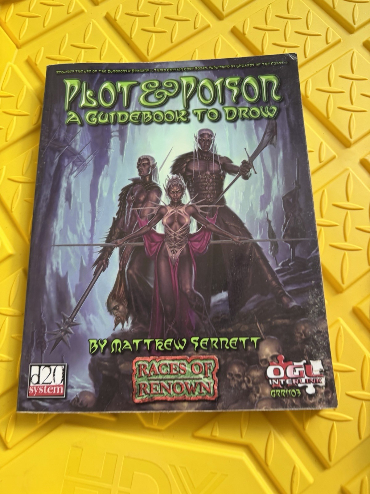 Plots & Poison: A Guidebook to Drow - Green Ronin
