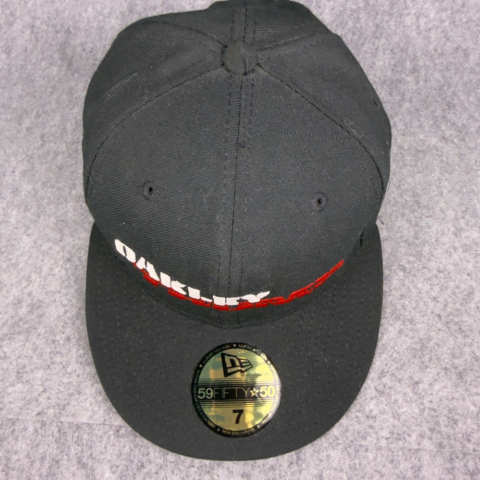 New Era 59FIFTY Oakley Throwback Black Fitted Cap Size 7