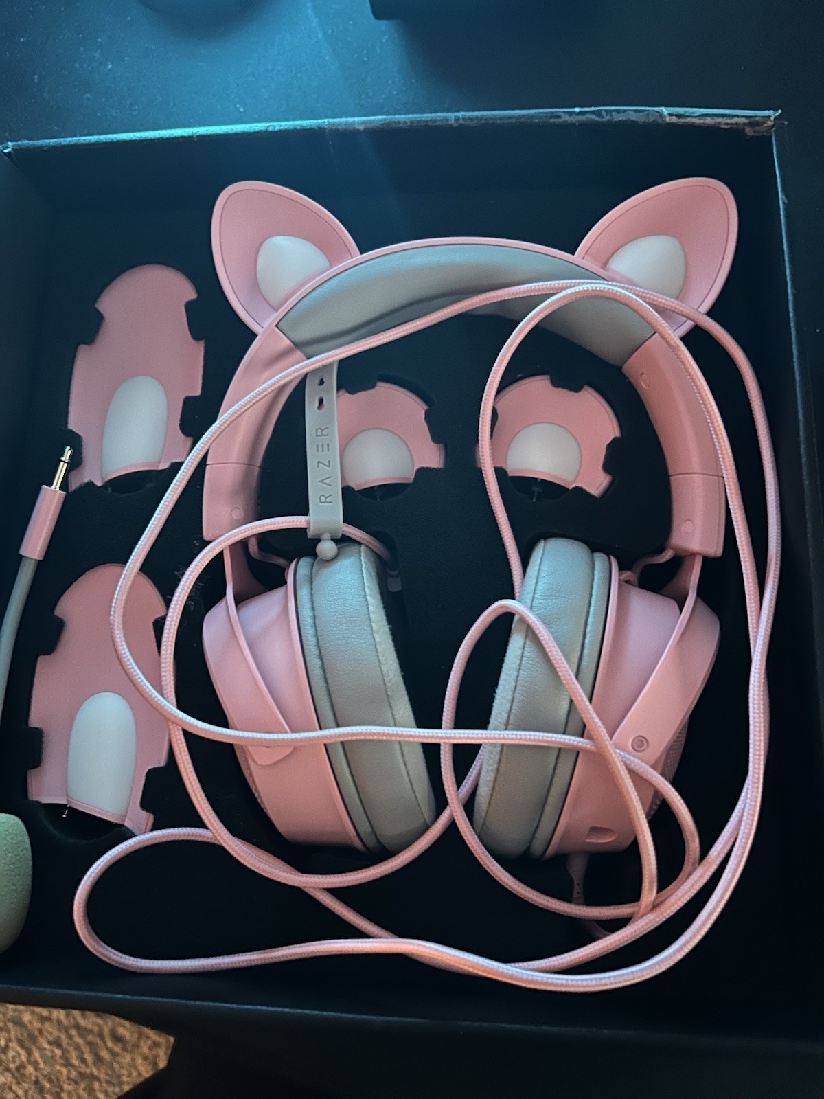 RAZER KRAKEN KITTY v2 PRO Headphones Quartz Edition