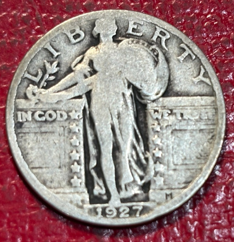 A NICE VINTAGE 1927 P LIBERTY STANDING SILVER QUARTER-APR042