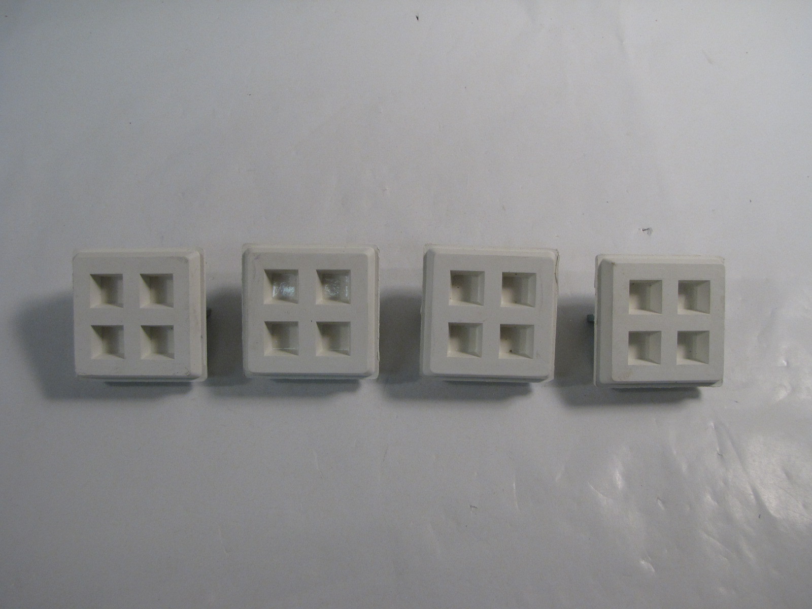 4pk Holdrite Silencer 275-T 2"x2"x7/8" Neoprene Waffle Pad w/ Plate & Tabs NEW