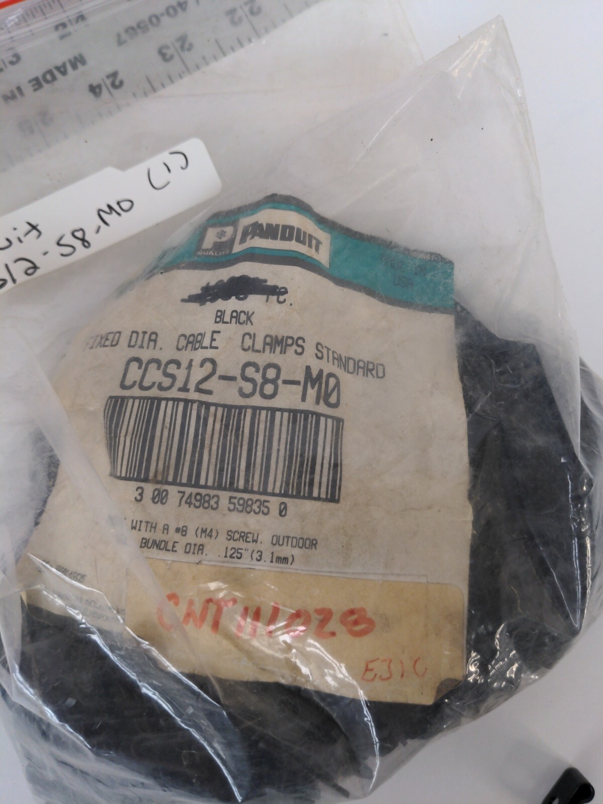 PANDUIT BLACK FIXED DIA. CABLE CLAMPS CCS12-S8-MO