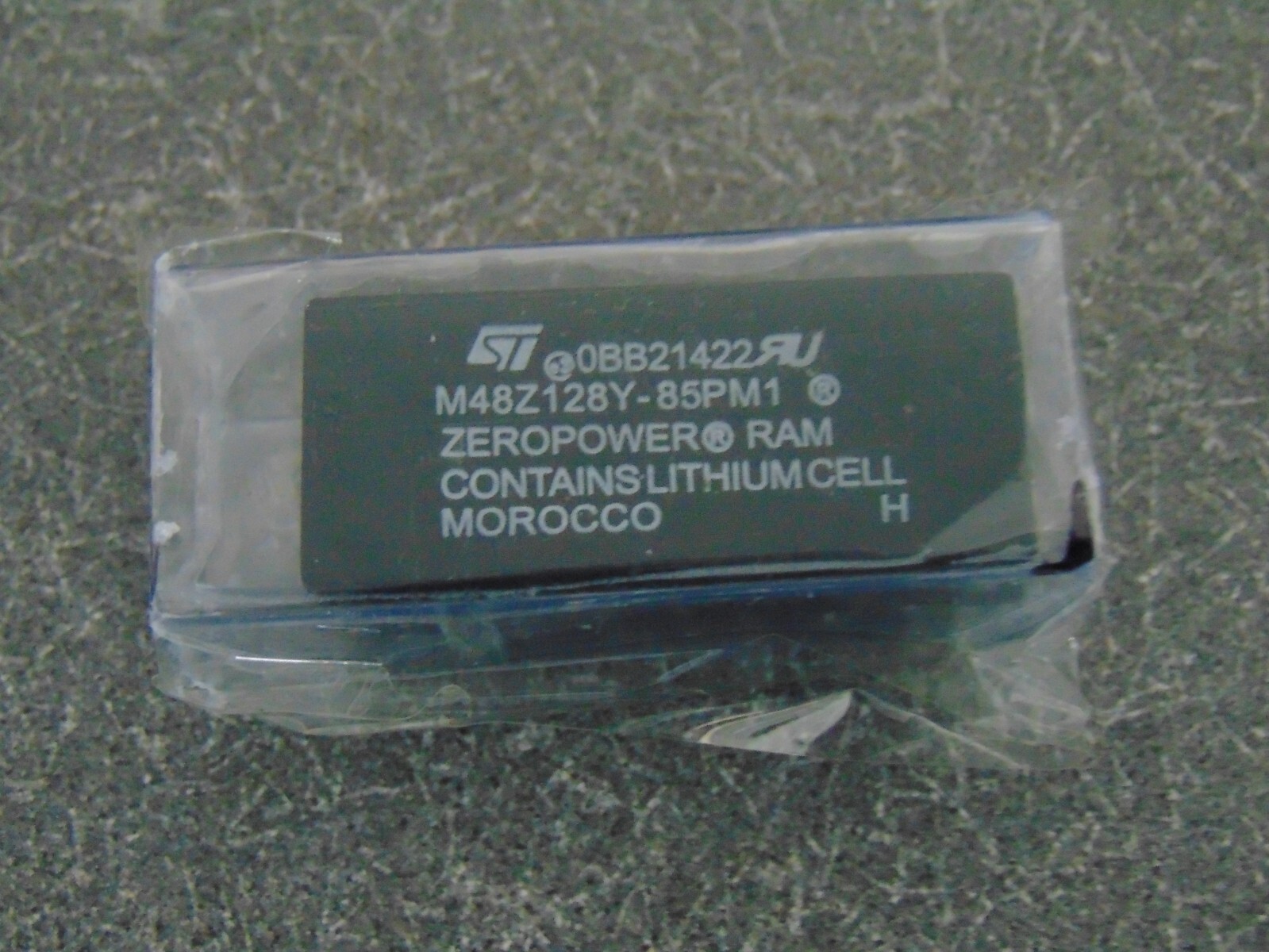1 New In Wrapper ST Microelectronics M48Z128Y-85PM1 Integrated Circuits