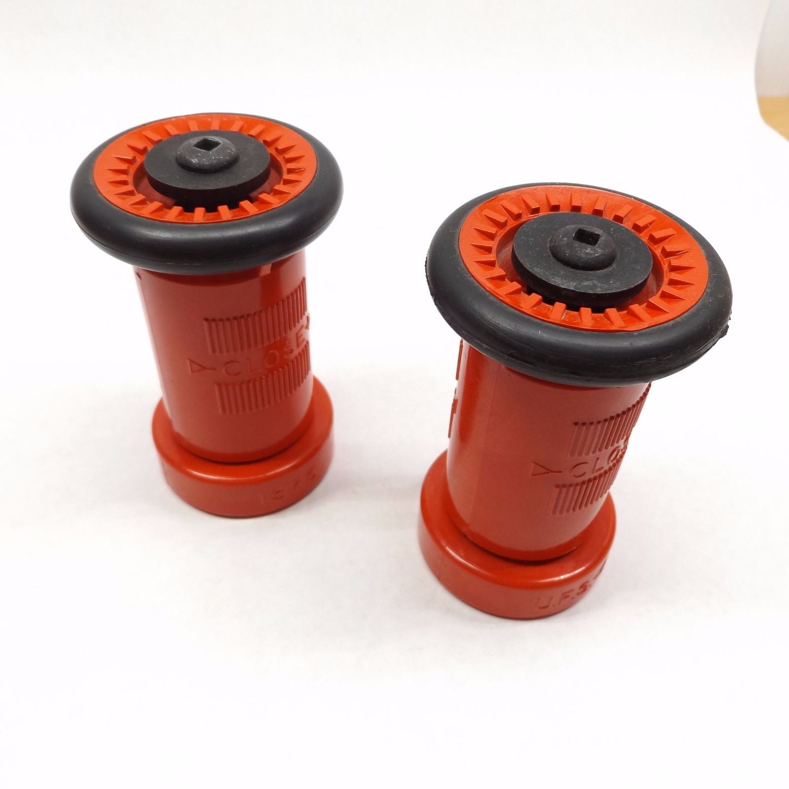 Lot of 2 Beco Model 15 Portable Spray Nozzle, Red Polycarbonate