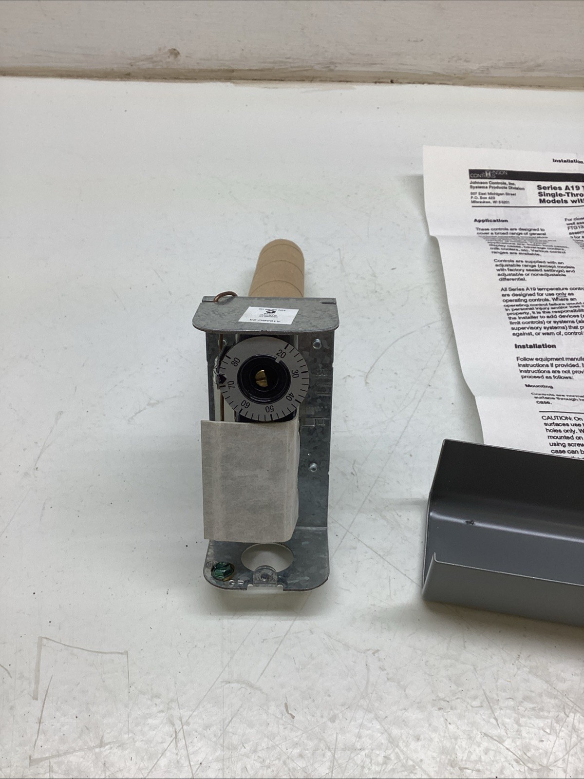 Johnson Controls A19ABC-23 Temperature Control NEW