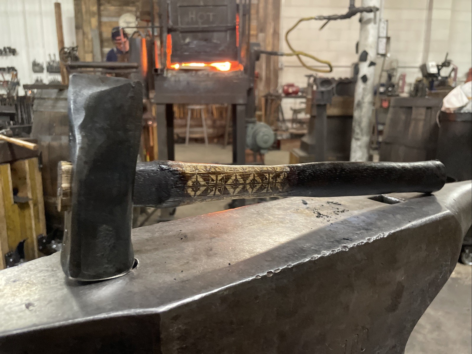 2 1/2 Lb Right Diagonal peen Blacksmith’s Hammer/ 4140 Steel/ Custom/ Handmade