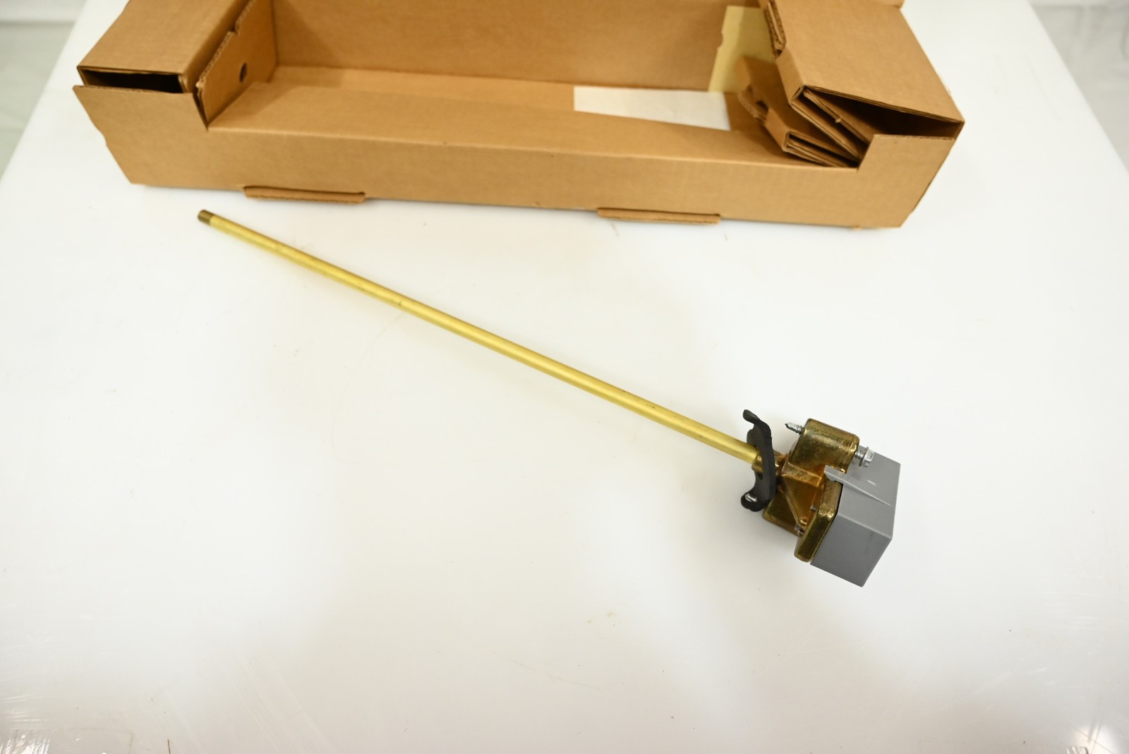 Honeywell LP914A1144 - Pneumatic Temperature Sensor