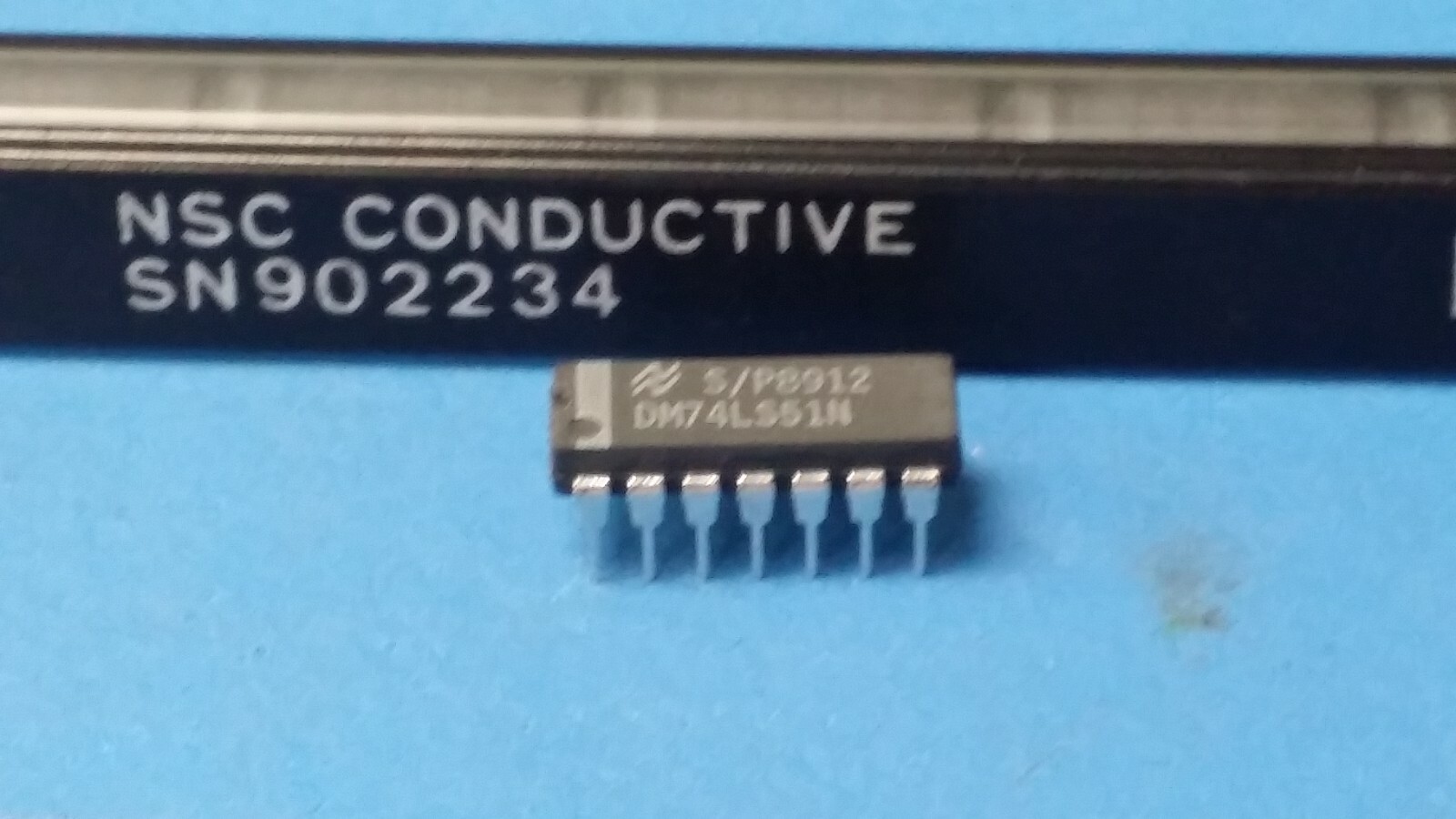 (5 PCS) DM74LS51N NSC, IC 2-IN AND-OR-INV GATE 14-DIP