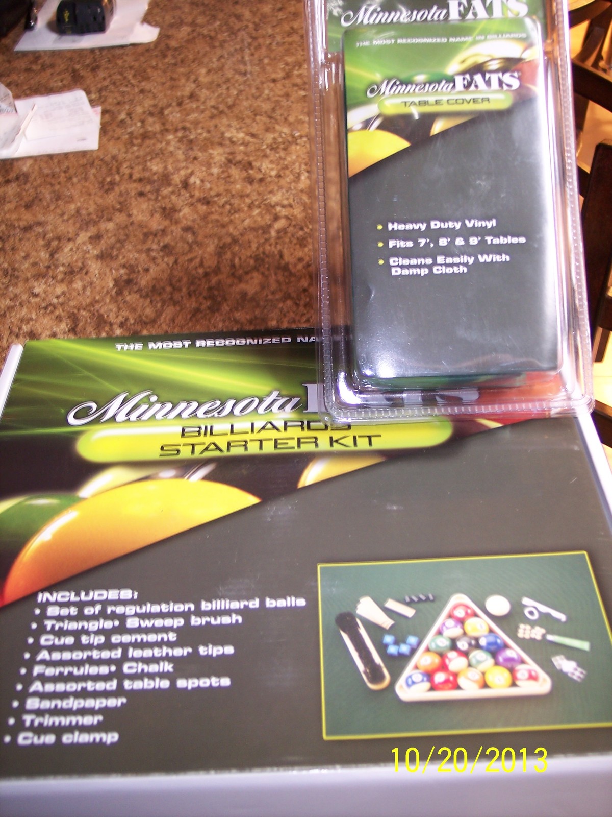 BNIB Minnesota Fats Billiards Starter Kit AND Table Cover