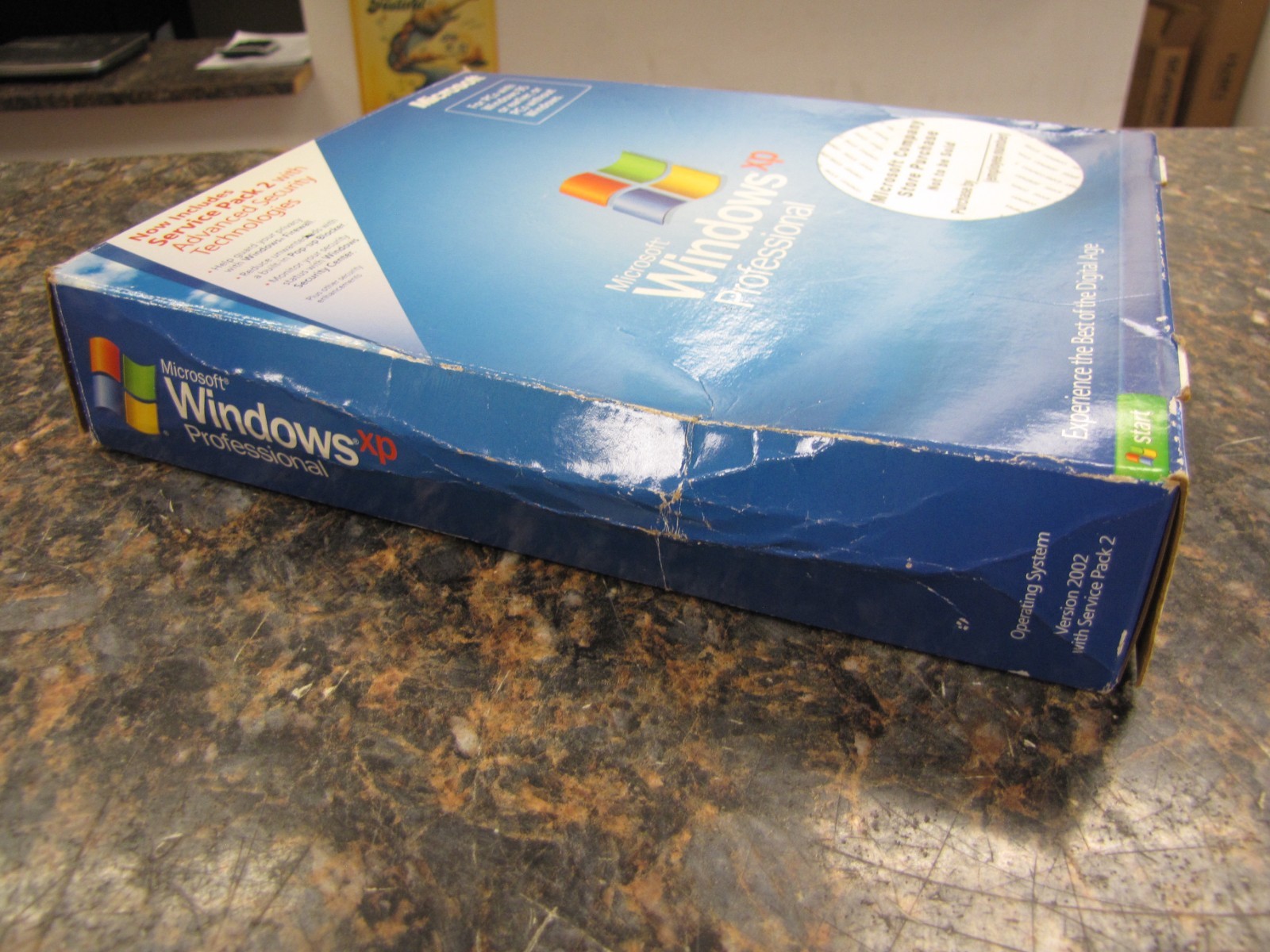 Microsoft Windows XP Professional 2002 w/ Service Pack 2 CIB w/ Product Key NE46