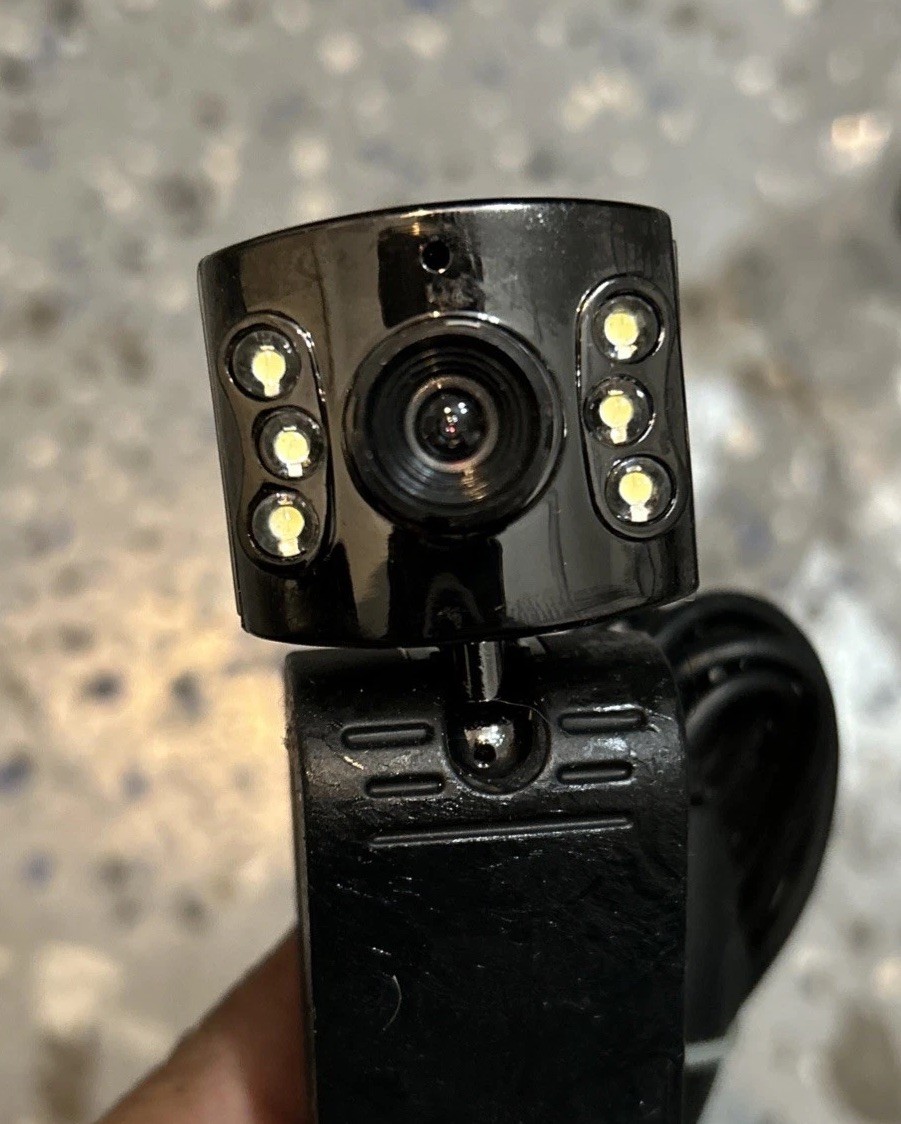 Web cam for desktop and laptop