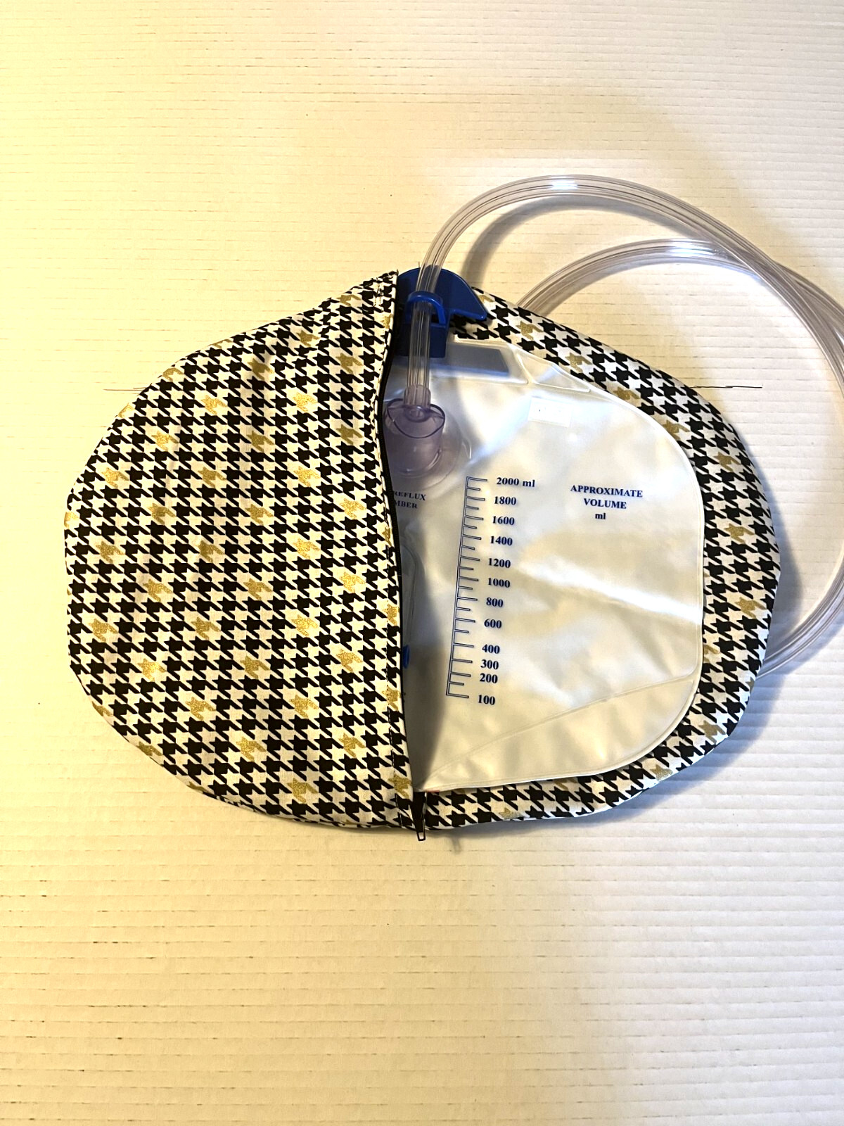 Catheter urinary drainage ba cover, fits 2000ML bag, ZIPPER STYLE.