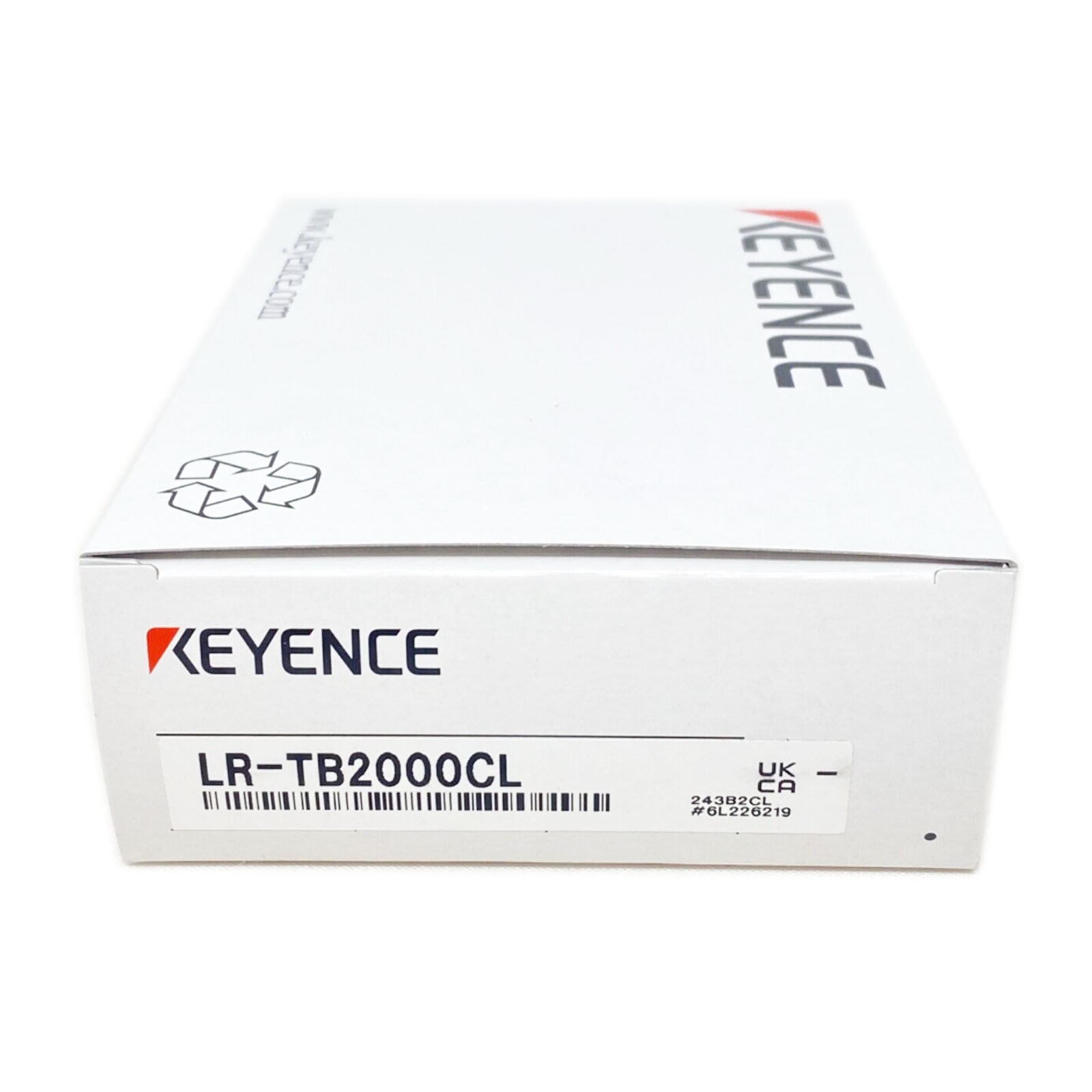 New In Box KEYENCE LR-TB2000CL Laser Sensor