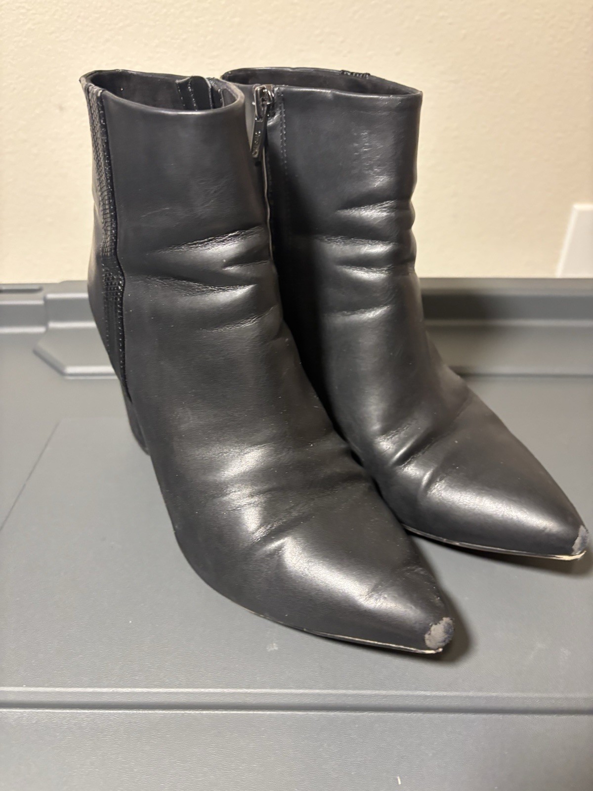 Circus by Sam Edelman Black Harley Ankle Boots Womens Size 8.5. Toes Scuffed