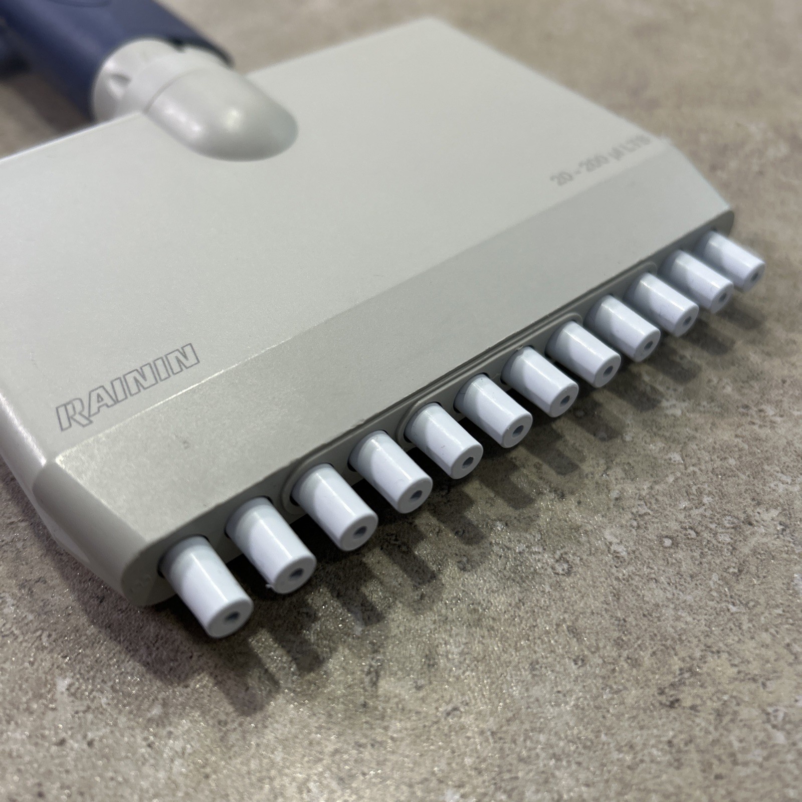 RAININ PipetLite L12-200 LTS Pipette